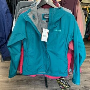 NWT Marmot Women’s Minimalist Jacket Small Goretex